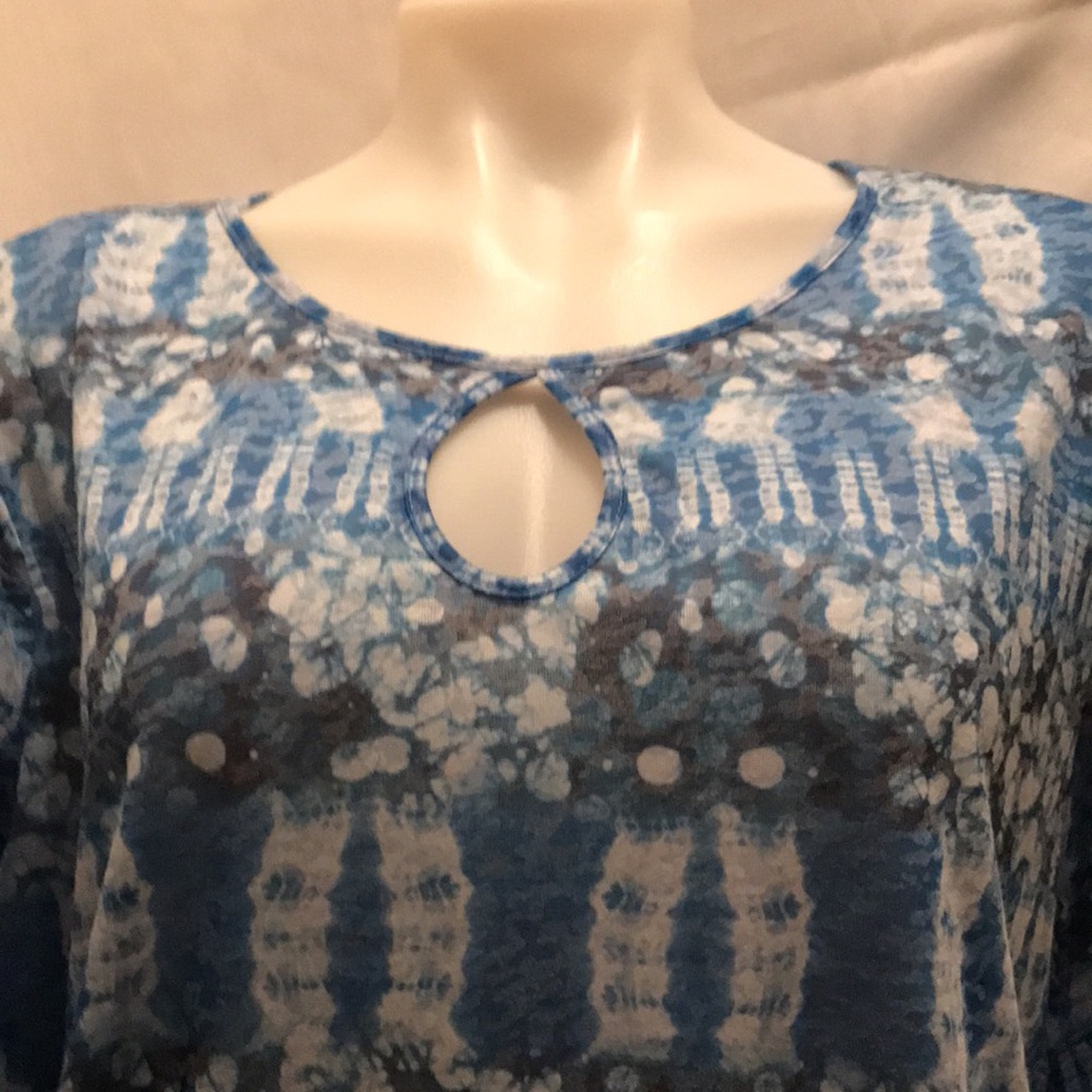 Ruby Rd. Blue Patterned Short Sleeve Top - Picture 3 of 8